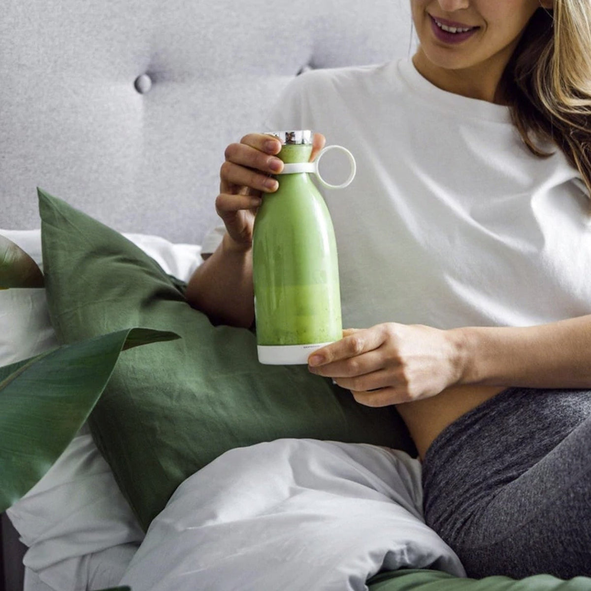 Nuvewave Blender Bottle